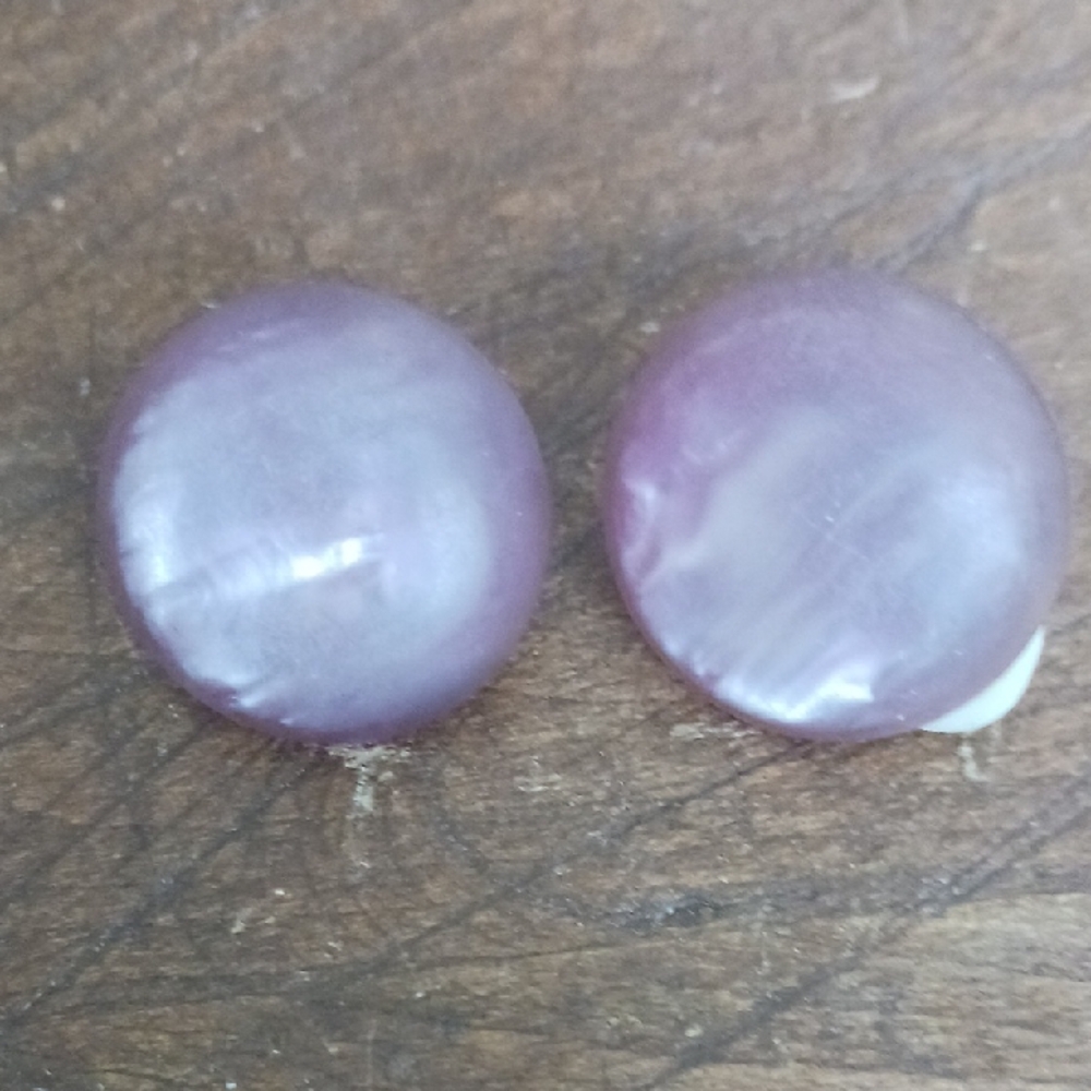 Source Unknown Lavender Pearl Round  Clip-on Earrings